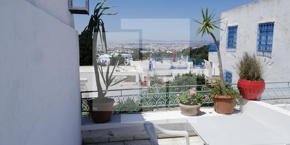 Étage de villa avec une terrasse vue sur mer, Sidi Bou Saïd