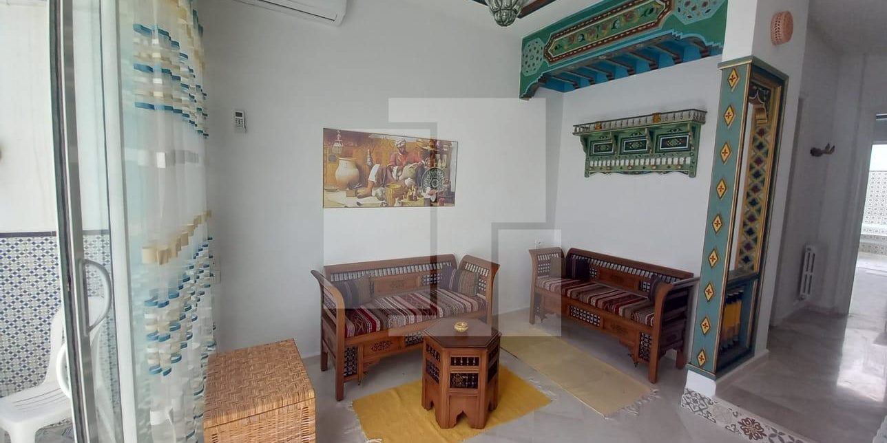 Rez-de-chaussée de villa meublé, Marsa Corniche