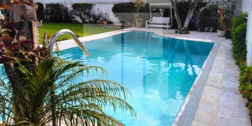 Villa avec piscine, Carthage Dermech