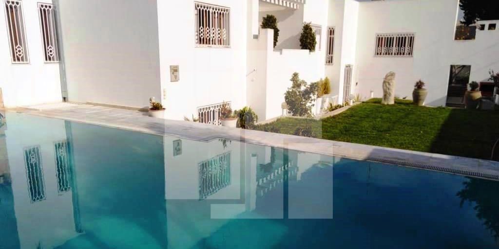 Villa S+5 avec piscine, Carthage Dermech