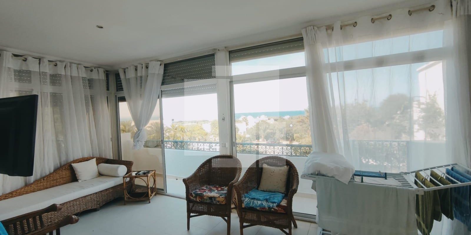 Appartement S+1 meublé avec vue sur mer, Gammarth supérieur