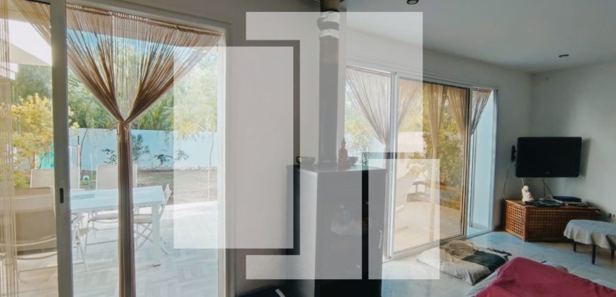 Villa S+5 avec jardin, Gammarth