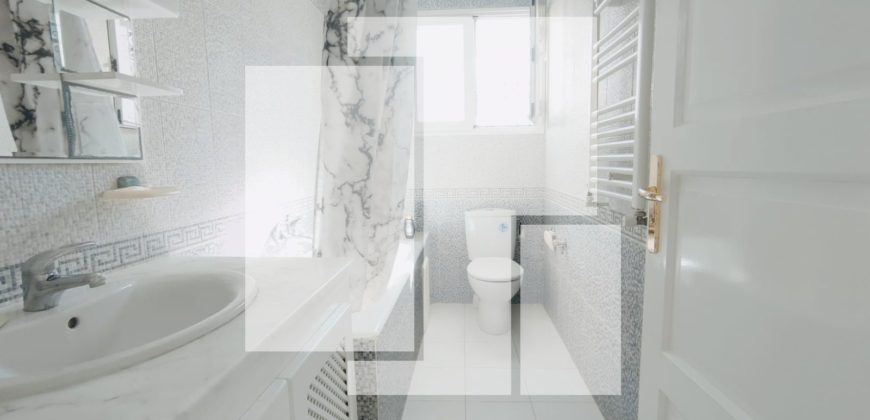 Villa S+4 proche de la mer, Marsa corniche