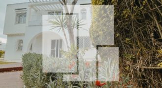 Spacieuse villa avec jardin, Carthage Présidence