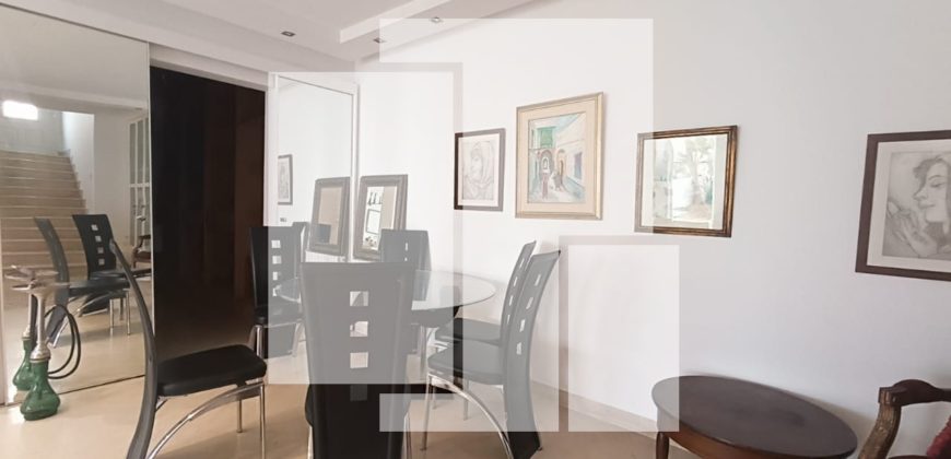 Rez-de-chaussée de villa S+1 meublé avec jardin, Gammarth supérieur