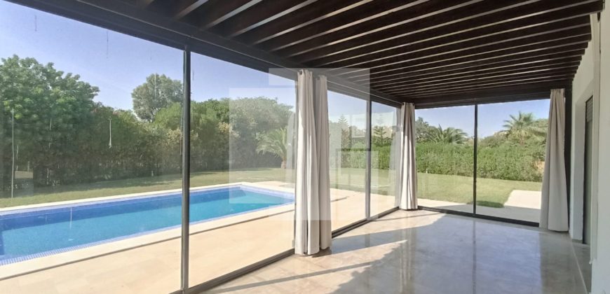 Villa S+4 avec piscine, Gammarth