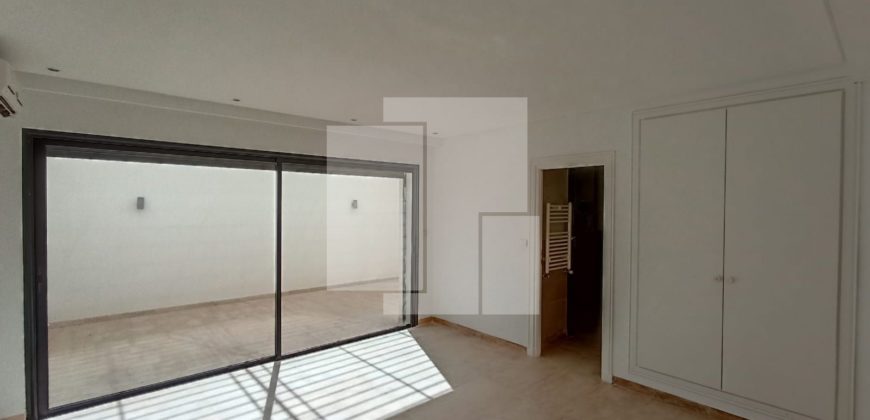 Villa S+4 avec piscine, Gammarth