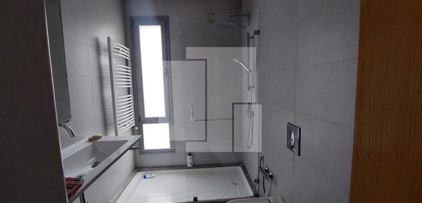 Appartement S+3 meublé avec vue sur mer, Marsa Corniche