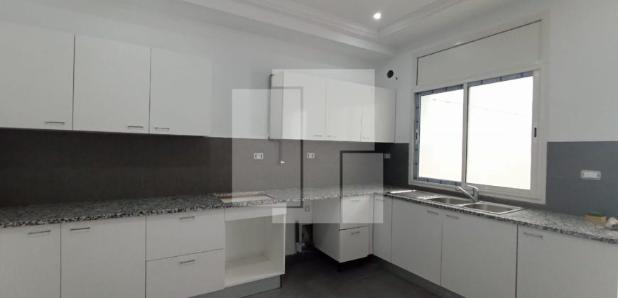 Appartement S+3 neuf, Gammarth