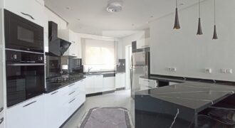 Appartement S+2 meublé avec vue sur mer, Gammarth supérieur