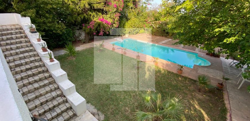 Villa S+5 avec une piscine, Carthage