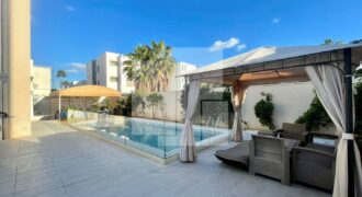 Villa S+4 avec piscine et jardin, La Marsa