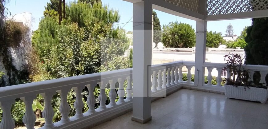 Villa s+4 avec jardin, Carthage Dermech