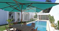 Villa S+4 avec jardin et piscine, La soukra