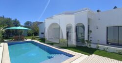 Villa S+4 avec jardin et piscine, La soukra