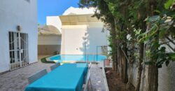 Villa S+3 Meublé avec piscine, Marsa