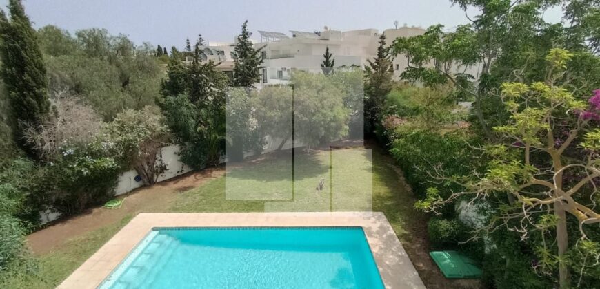 Villa S+4 avec piscine, Gammarth supérieur