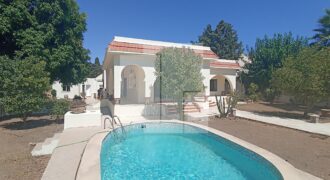 Villa S+3 de plein pied avec piscine,  Gammarth