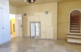 Etage de villa S+5 avec style typique, Marsa Plage