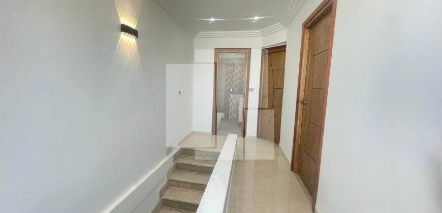 Duplex neuf S+3, Sidi Bou Saïd