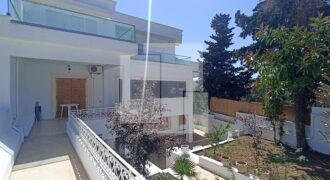 Villa S+8 avec vue dégagée, Gammarth supérieur