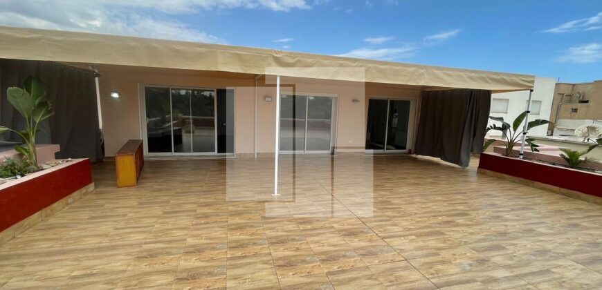 Etage de villa S+3 meublé avec piscine, Carthage Byrsa