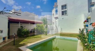 Villa S+3 avec piscine et jardin, Marsa