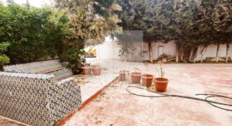 Villa S+6 avec jardin, Marsa ville