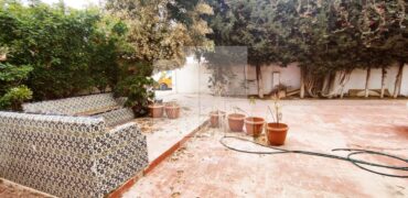 Villa S+6 avec jardin, Marsa ville