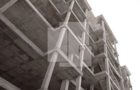 Immeuble bureautique inachevé R+3, Lac2