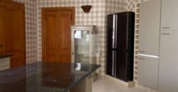 Villa S+5 avec jardin et  piscine, Chotrana