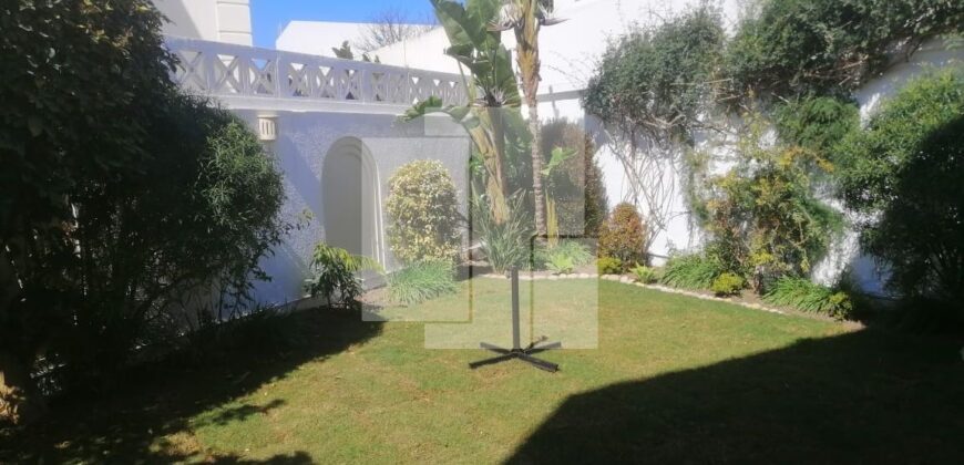 Villa S+5 avec jardin, Carthage Byrsa