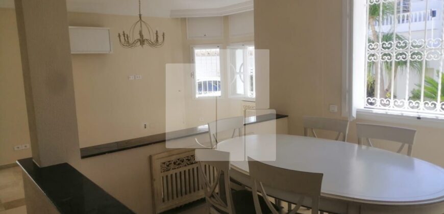 Villa S+5 avec jardin, Carthage Byrsa