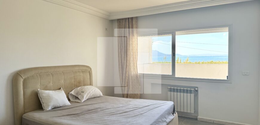 Rez-de-chaussée pied dans l’eau, Carthage