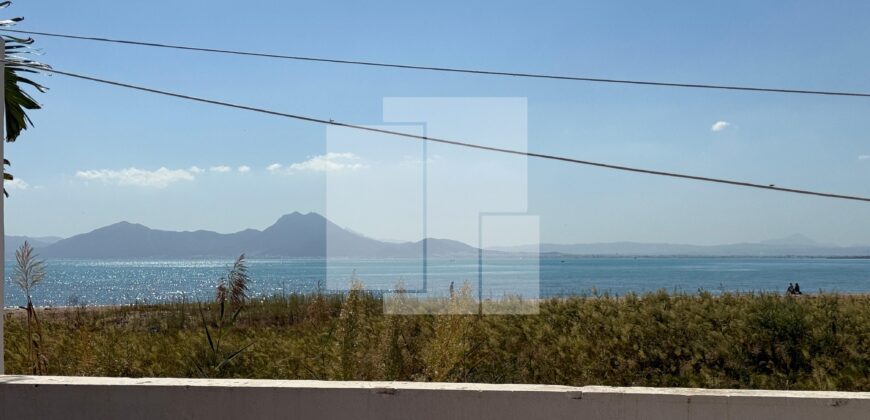 Rez-de-chaussée pied dans l’eau, Carthage