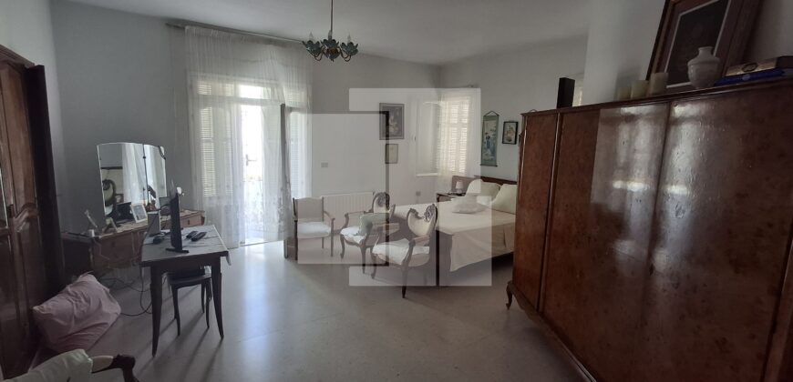 Villa à rénover – Deux niveaux indépendants, Tunis Villa à rénover – Deux niveaux indépendants, Tunis