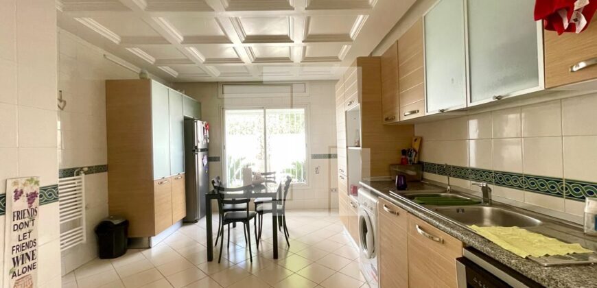Rez-de-chaussée de villa S+3 spacieux, Gammarth supérieur Rez-de-chaussée de villa S+3 spacieux, Gammarth supérieur