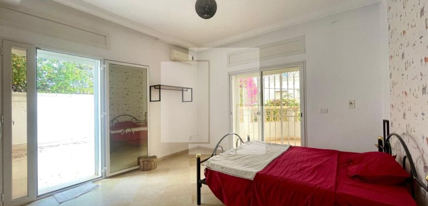 Rez-de-chaussée de villa S+3 spacieux, Gammarth supérieur Rez-de-chaussée de villa S+3 spacieux, Gammarth supérieur