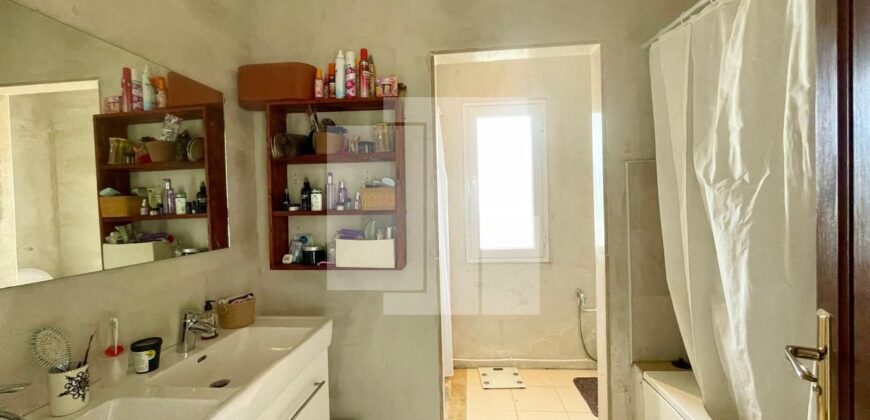 Rez-de-chaussée de villa S+3 spacieux, Gammarth supérieur Rez-de-chaussée de villa S+3 spacieux, Gammarth supérieur