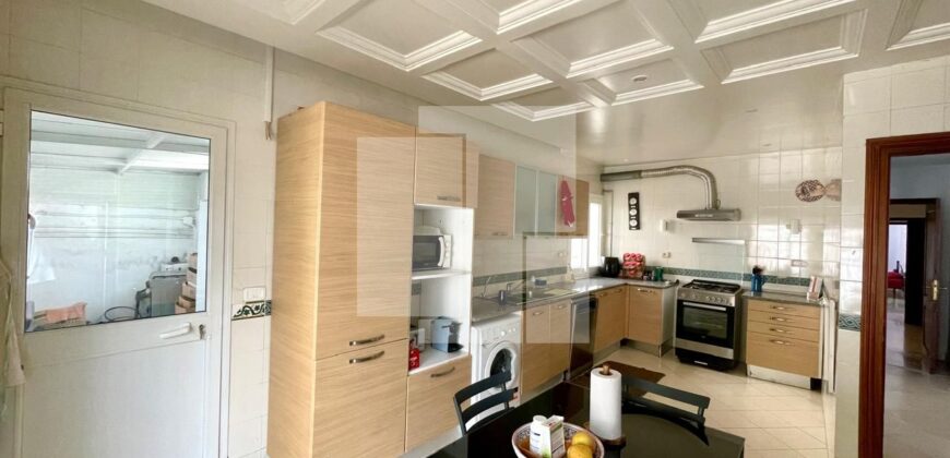 Rez-de-chaussée de villa S+3 spacieux, Gammarth supérieur Rez-de-chaussée de villa S+3 spacieux, Gammarth supérieur