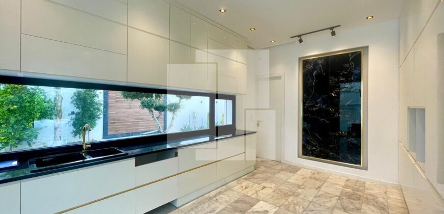 Villa S+5 de luxe avec piscine, Gammarth supérieur Villa S+5 de luxe avec piscine, Gammarth supérieur