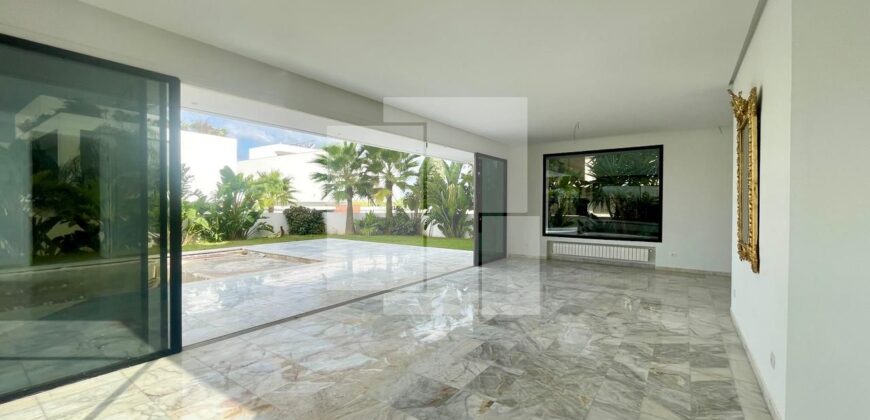 Villa S+5 de luxe avec piscine, Gammarth supérieur Villa S+5 de luxe avec piscine, Gammarth supérieur