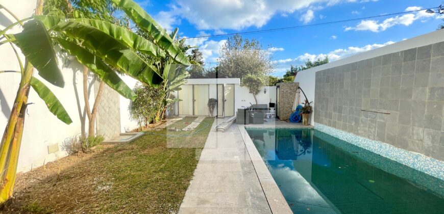 Villa S+5 avec piscine, Gammarth