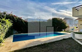 Villa S+8 avec piscine, Marsa Nassim