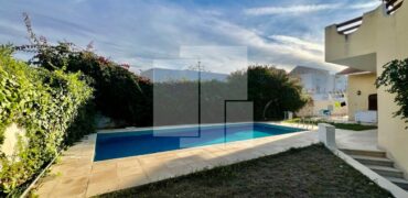 Villa S+8 avec piscine, Marsa Nassim