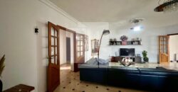 Villa S+8 avec piscine, Marsa Nassim