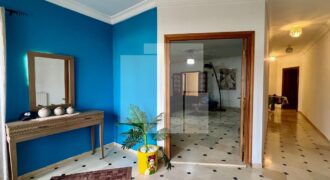 Etage de villa S+3 avec jardin,Marsa Nassim