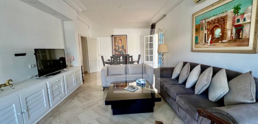 Rez de chaussée de villa S+3 meublé avec jardin, La Marsa