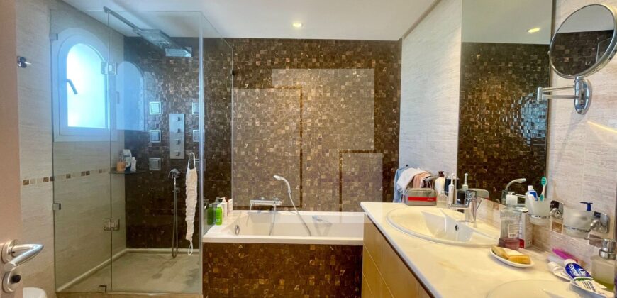 Villa S+4 avec vue sur mer, Gammarth supérieur