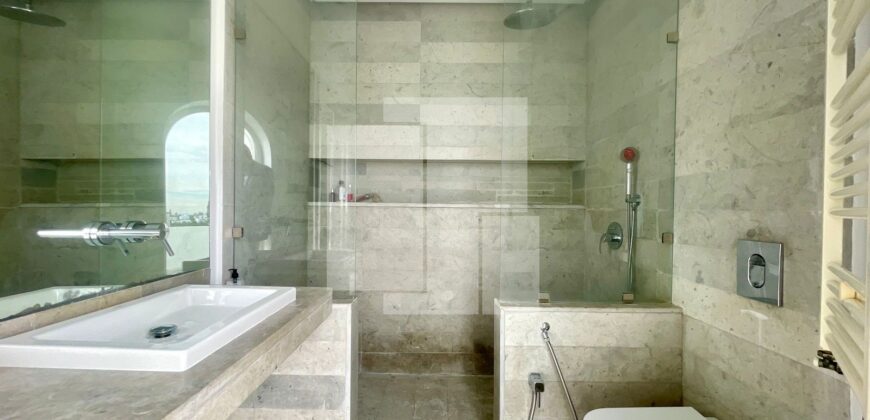 Duplex S+4 moderne avec piscine, Gammarth supérieur